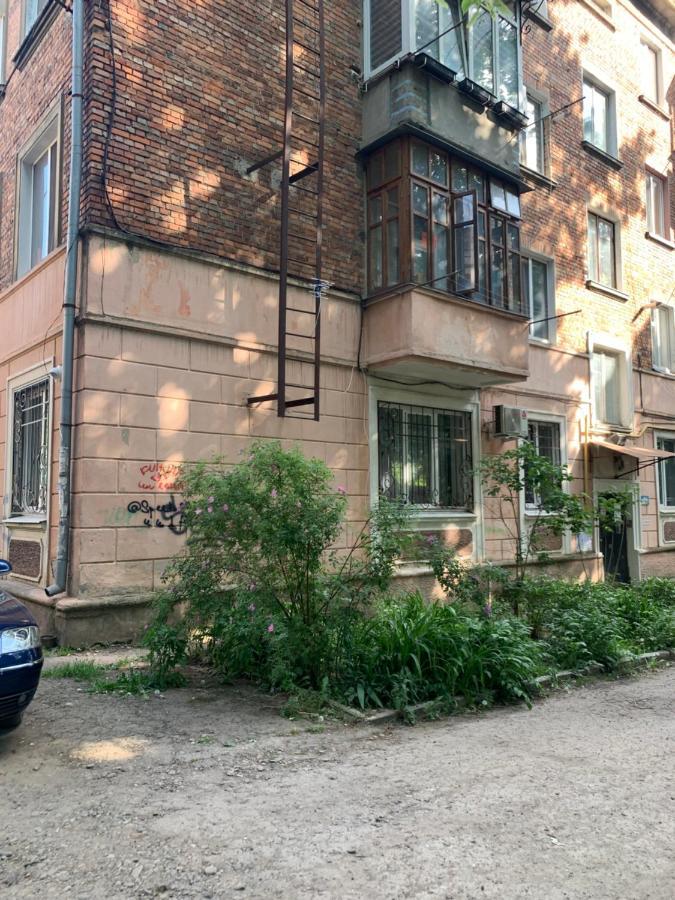 Appartamento Vel Люкс Černivci Esterno foto